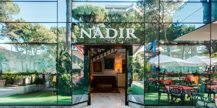 Ravenna: hotel u pláže, bazén i strava dle výběru od snídaní až po plnou penzi