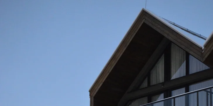 5* hotel a krásné vilky v polských Krkonoších: snídaně nebo polopenze i vstup do wellness s termální vodou