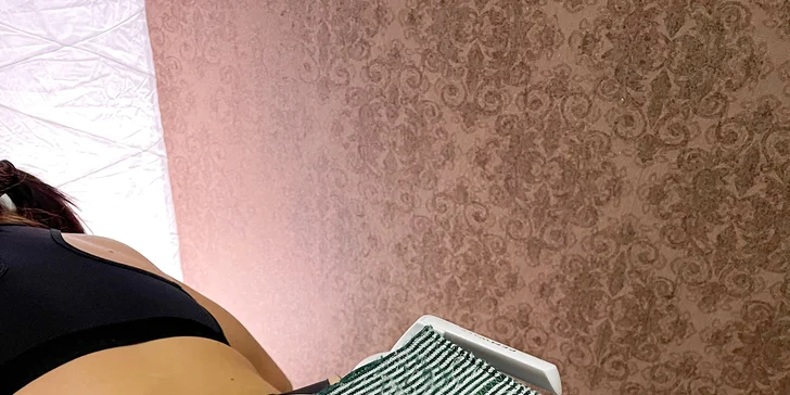 Revoluční zpevňování těla s EMShape: 1 nebo 6 ošetření pro štíhlejší postavu