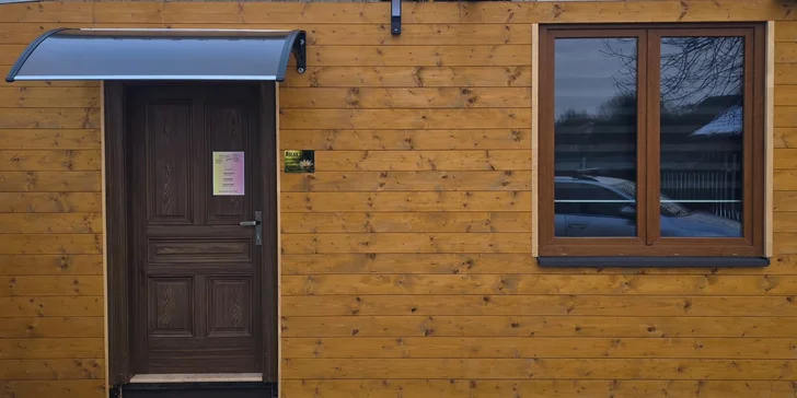 Péče o vlasy i pokožku: head spa v délce 60, 90 nebo 120 minut