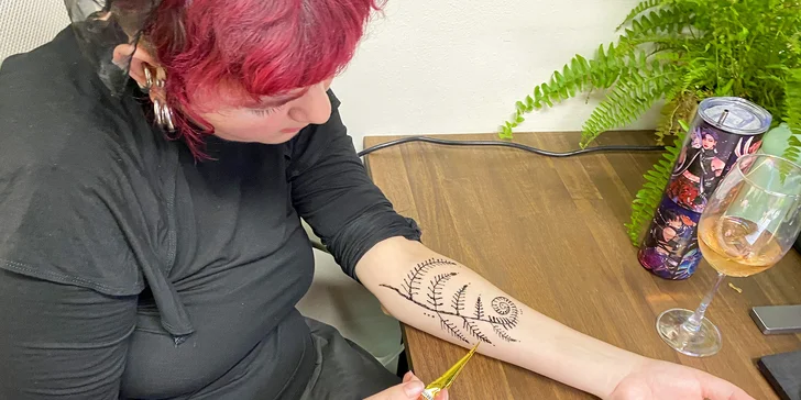 Dočasné tetování: 4hodinový workshop malování hennou vč. občerstvení