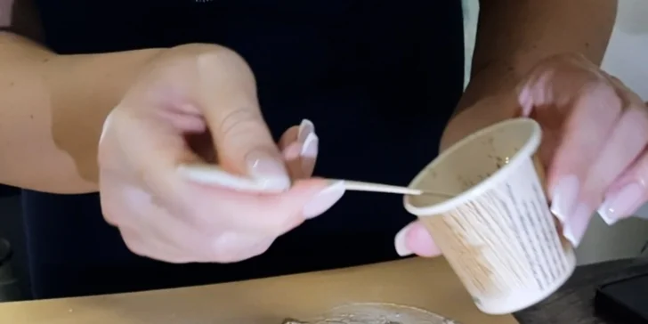 Skupinový kurz výroby strukturovaného obrazu ze stěrky a plátkového zlata