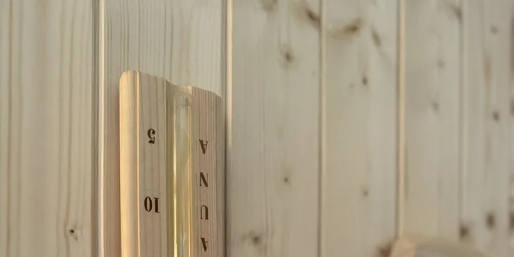 Relax ve Svojanově: tiny house Malý gurmán, vč. finské sauny a možnosti snídaně