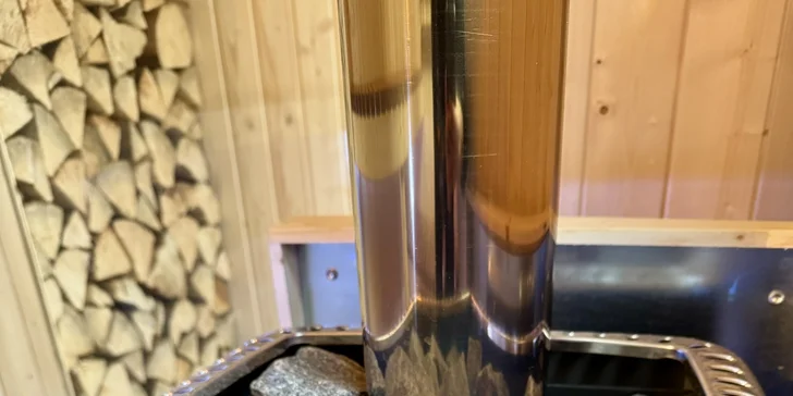 Relax ve Svojanově: tiny house Malý gurmán, vč. finské sauny a možnosti snídaně