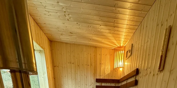 Relax ve Svojanově: tiny house Malý gurmán, vč. finské sauny a možnosti snídaně