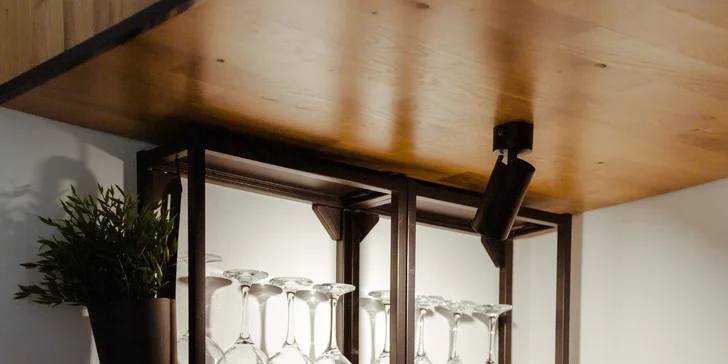 Relax ve Svojanově: tiny house Malý gurmán, vč. finské sauny a možnosti snídaně