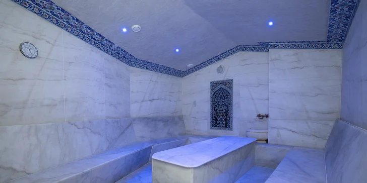 Wellness pobyt uprostřed tatranských lesů na Štrbském Plese: vodní a saunový svět i masáže