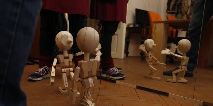 Kurz výroby dřevěné loutky v Nerudovce pro 1 nebo 2 osoby vč. tipů, jak s loutkou hrát