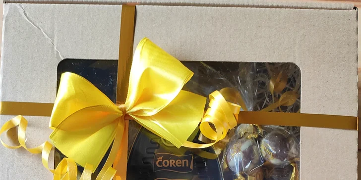 Balíčky pro gurmány: přívlastkové víno, čokoláda, paštika a ořechy nebo olivy