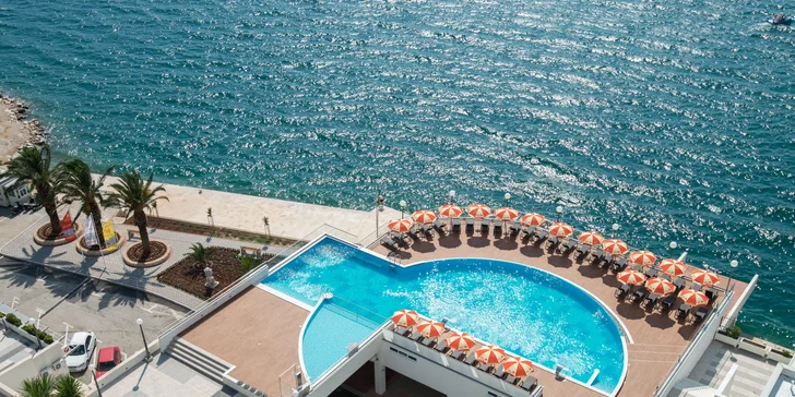 Bosna a Hercegovina: hotel Sunce Neum 100 m od moře, bazén a polopenze či plná penze