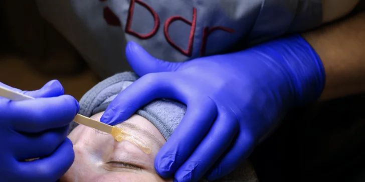 Dárkové vouchery v hodnotě 500 až 10 000 Kč do beauty salonu: péče o pleť i tělo