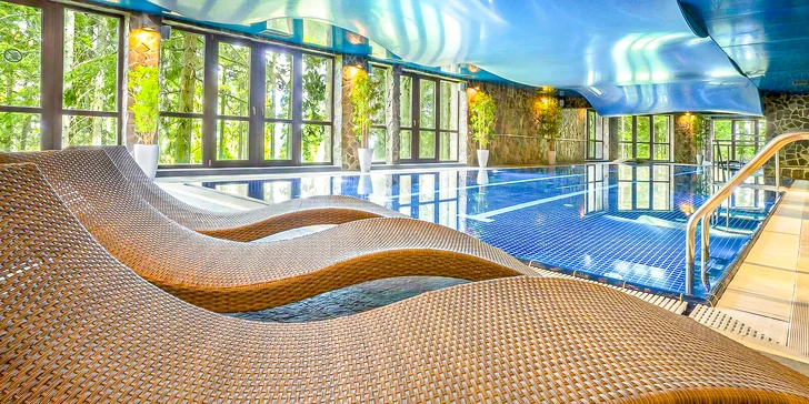 Wellness pobyt uprostřed tatranských lesů na Štrbském Plese: vodní a saunový svět i masáže