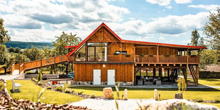 Romantika v Jizerkách: krásné ubytování ve stodole s možností snídaní, výhledy do krajiny