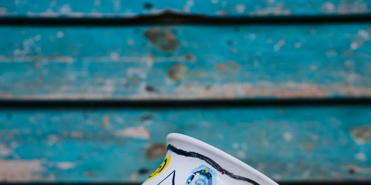 Malování keramiky Maříž: vytvořte si hrníček nebo misku a ozdobte je vlastní fantazií