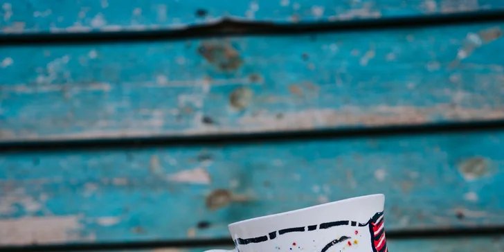 Malování keramiky Maříž: vytvořte si hrníček nebo misku a ozdobte je vlastní fantazií