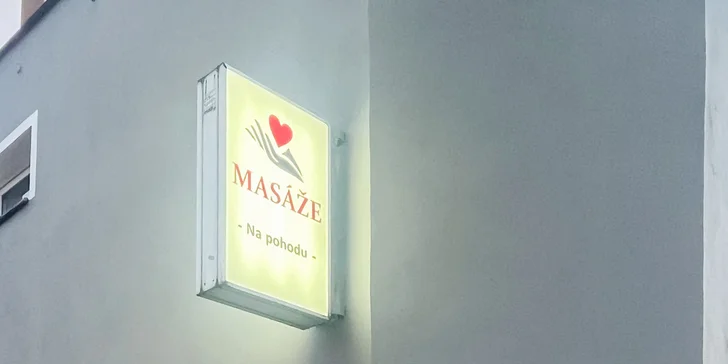 Balíček pro krásné tělo i hladkou pleť: maderoterapie a tejpování břicha