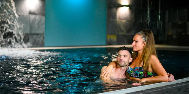 Pobyt pro požitkáře u Balatonu: ochutnávka vína, designové ubytování i neomezený wellness