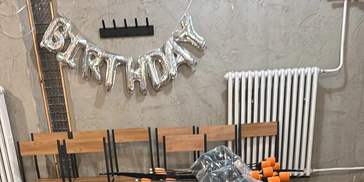 Archery war v kryté hale pro 1 až 10 osob: týmová zábava i špetka adrenalinu