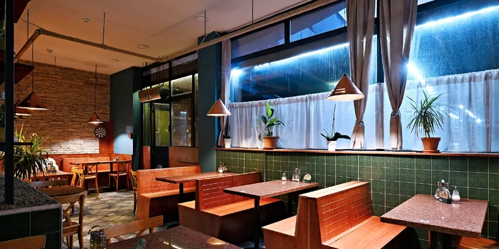 Otevřené vouchery na cokoli v hodnotě 350-1000 Kč do rodinné restaurace na Žižkově