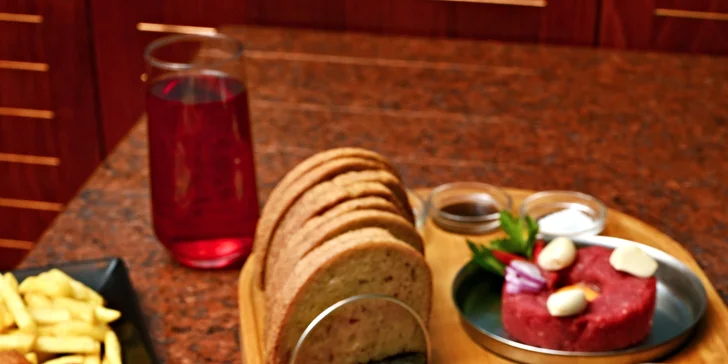 Otevřené vouchery na cokoli v hodnotě 350-1000 Kč do rodinné restaurace na Žižkově