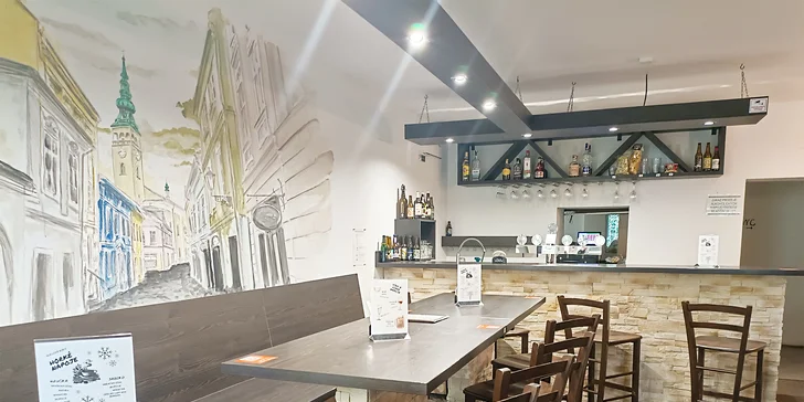 Ochutnávka 3 nebo 6 řemeslných piv i pizza dle výběru