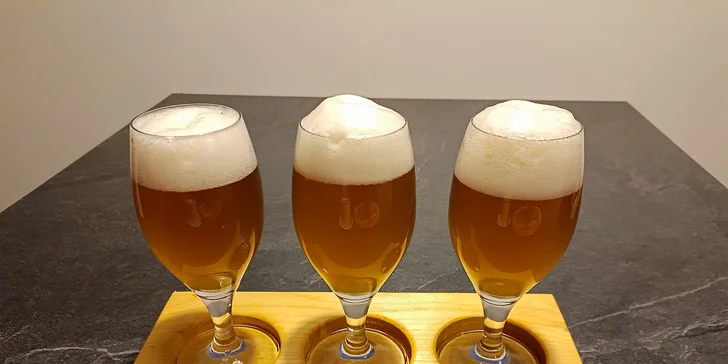 Ochutnávka 3 nebo 6 řemeslných piv i pizza dle výběru