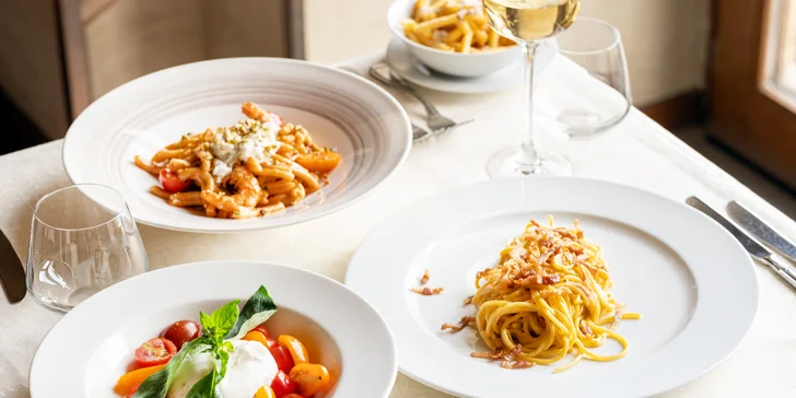 Dárkové vouchery na 1500 až 3000 Kč do restaurace Brick's na Malé Straně