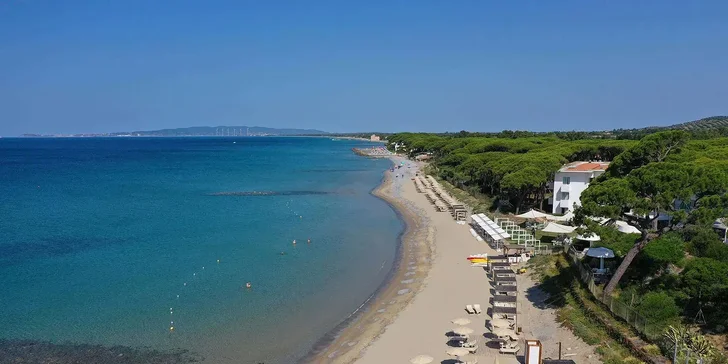 Luxusní dovolená v Toskánsku: 5* hotel přímo u pláže, snídaně nebo polopenze, animace