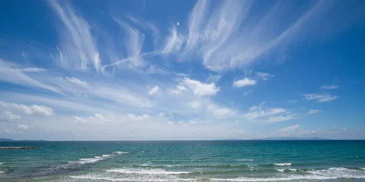 Luxusní dovolená v Toskánsku: 5* hotel přímo u pláže, snídaně nebo polopenze, animace