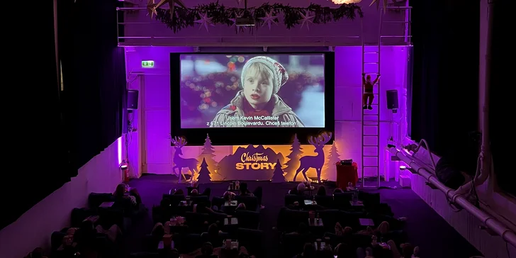 Vánoční kino Sunset cinema: 2 či 4 vstupenky na film dle výběru