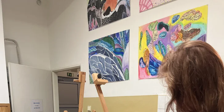 Vyrobte si vlastní originál: 3h workshop malování akrylem v Brně