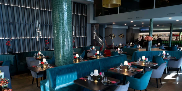 3chodové degustační menu v moderní asijské restauraci pro 1 či 2 osoby