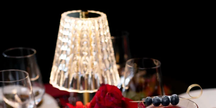 Otevřené vouchery v hodnotě 500-2000 Kč do moderní asijské fusion restaurace