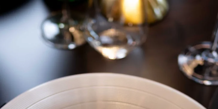 Otevřené vouchery v hodnotě 500-2000 Kč do moderní asijské fusion restaurace