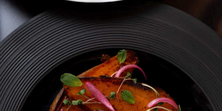 Otevřené vouchery v hodnotě 500-2000 Kč do moderní asijské fusion restaurace