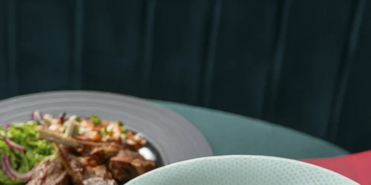 Otevřené vouchery v hodnotě 500-2000 Kč do moderní asijské fusion restaurace