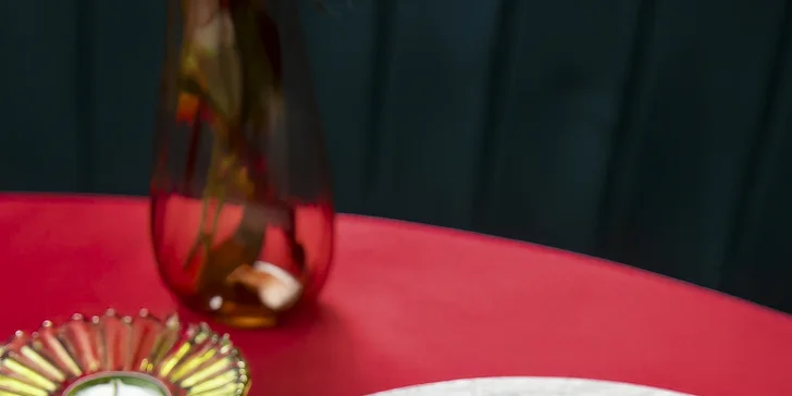 Otevřené vouchery v hodnotě 500-2000 Kč do moderní asijské fusion restaurace