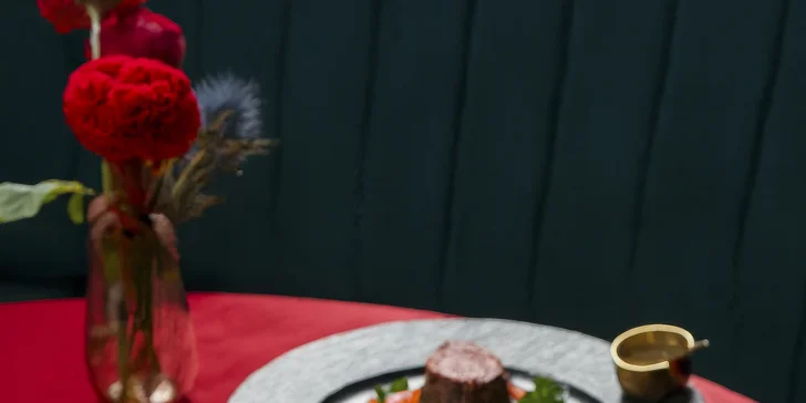 Otevřené vouchery v hodnotě 500-2000 Kč do moderní asijské fusion restaurace