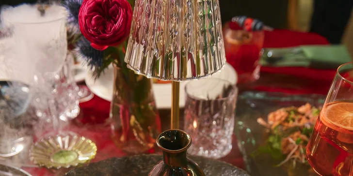 Otevřené vouchery v hodnotě 500-2000 Kč do moderní asijské fusion restaurace