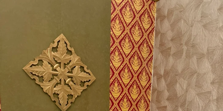 Romantika při thajské olejové masáži: 60minutová péče pro 2 osoby