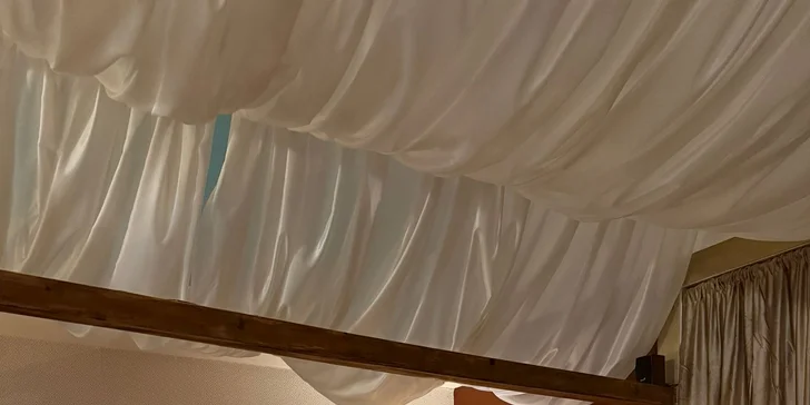 Romantika při thajské olejové masáži: 60minutová péče pro 2 osoby