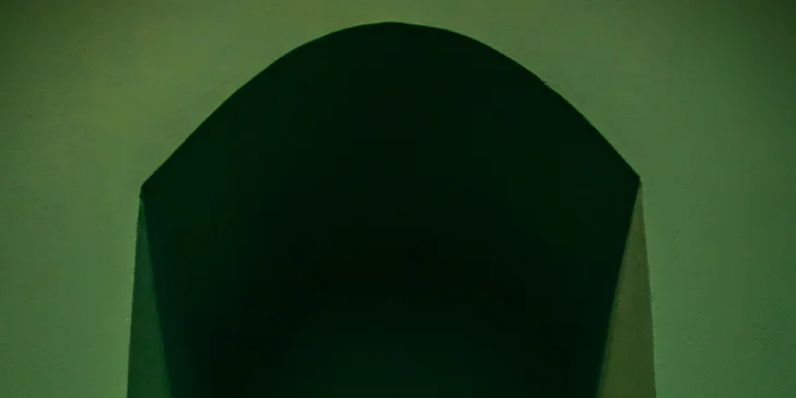 Masáž dle výběru v Golden Palms: kokosová, orientální nebo lávové kameny pro hlubokou úlevu