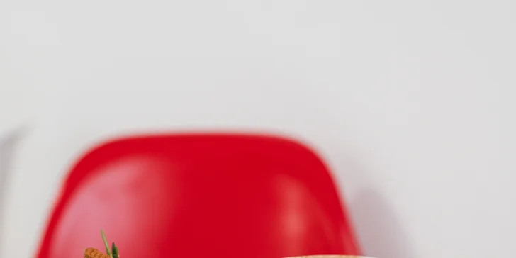 200–400 Kč na cokoliv v kavárně Artovna v uměleckém centru v Budějovicích