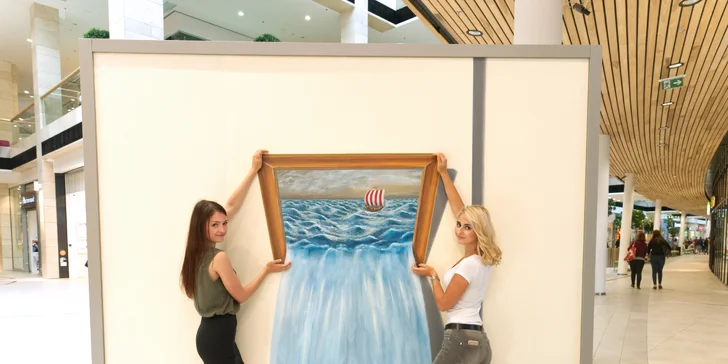 Vstupy na výstavu Obři oceánů v OC Westfield na Černém Mostě