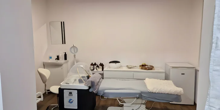 Péče o vlasy i pokožku: head spa v délce 60, 90 nebo 120 minut