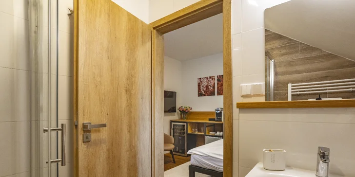 Moravský kras: nádherné ubytování v přírodě s polopenzí i vínem a privátním wellness