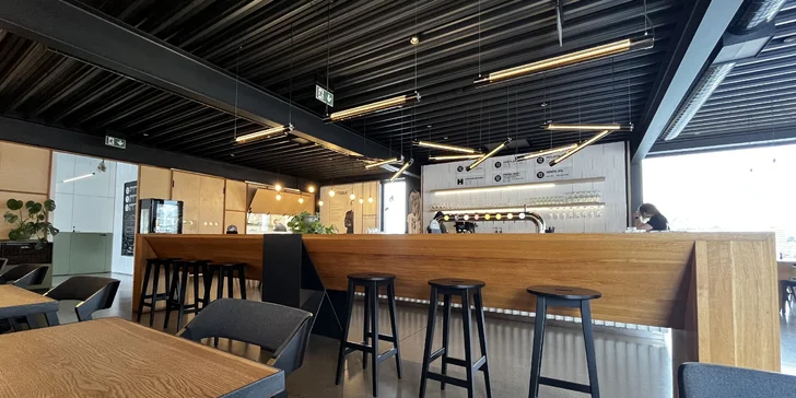 Na den sládkem v minipivovaru: vč. degustace a oběda, pro 1 či 2 os.