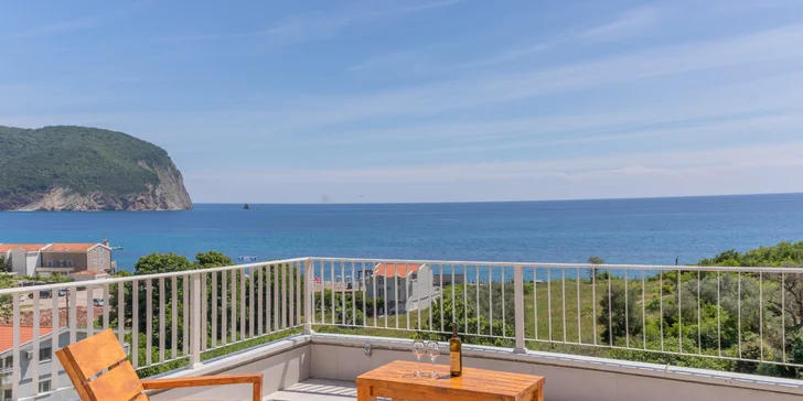 Krásné apartmány v Petrovaci, 200 metrů od pláže a střešní terasa s výhledem