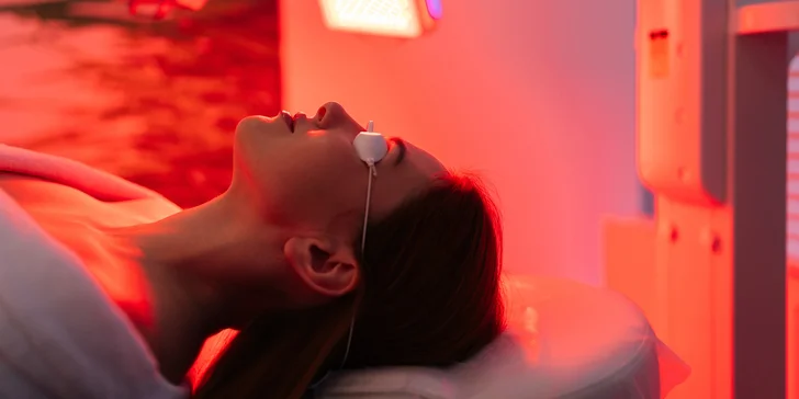 Rozjasněná a mladistvá pleť: anti-age ošetření a neinvazivní HIFU lifting obličeje