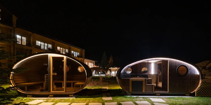 Stylové apartmány na Liptově: strava, výhled na hory i wellness v hobitích domečcích